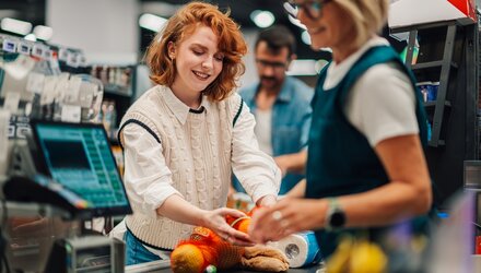 Mag je klanten voortaan vragen om spontaan hun winkeltas te openen?