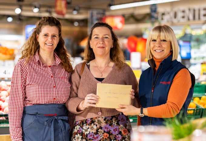 Anneke mag één jaar gratis winkelen bij Carrefour Market Diepenbeek